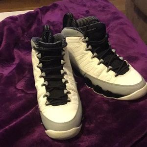 Jordan Baron 9’s size 5.5